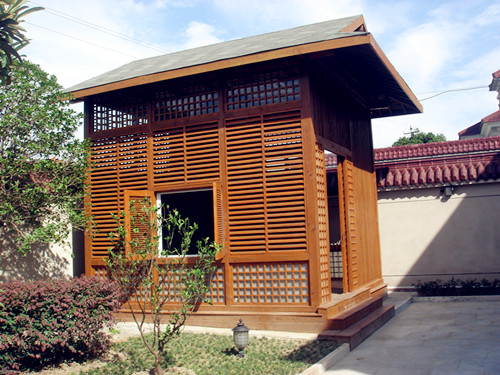日式木结构木屋